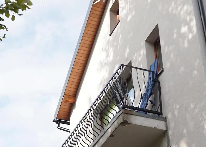 Ostoja Pod Szrenica Bed & Breakfast 3*