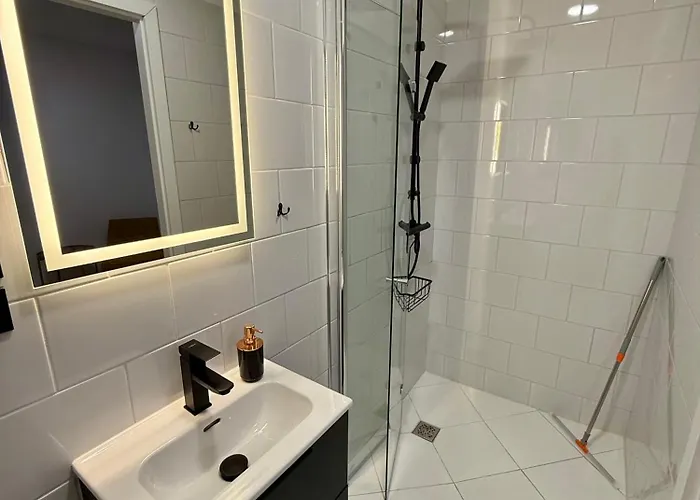 Bed & Breakfast Ostoja Pod Szrenica 3*