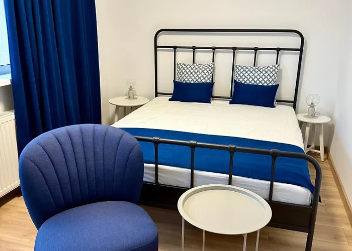 Ostoja Pod Szrenica Bed & Breakfast 3*