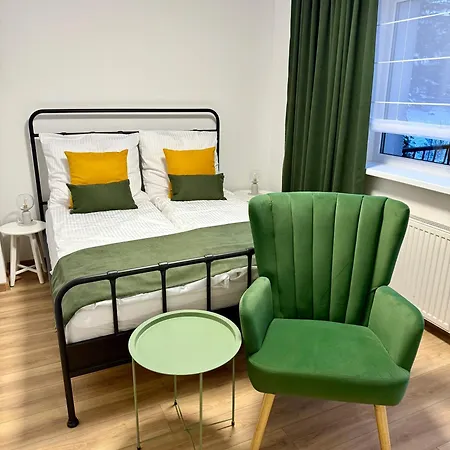 Ostoja Pod Szrenica Couette-café 3*