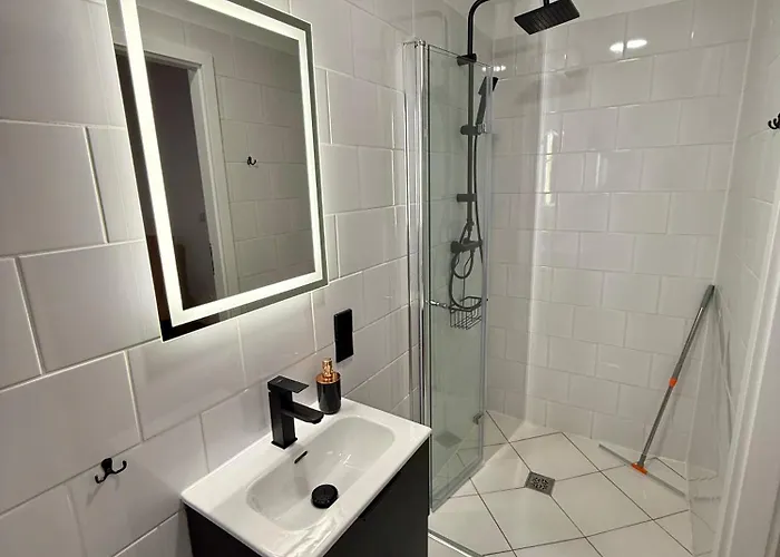 Ostoja Pod Szrenica Bed & Breakfast 3*